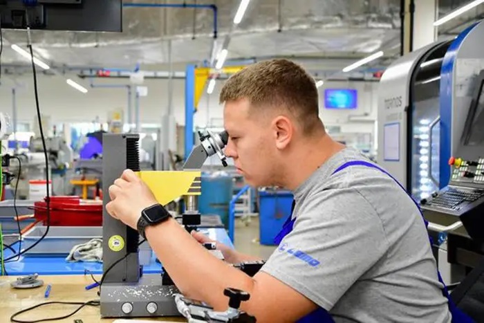 Best Careers in Technology for International Students (2025 Guide)